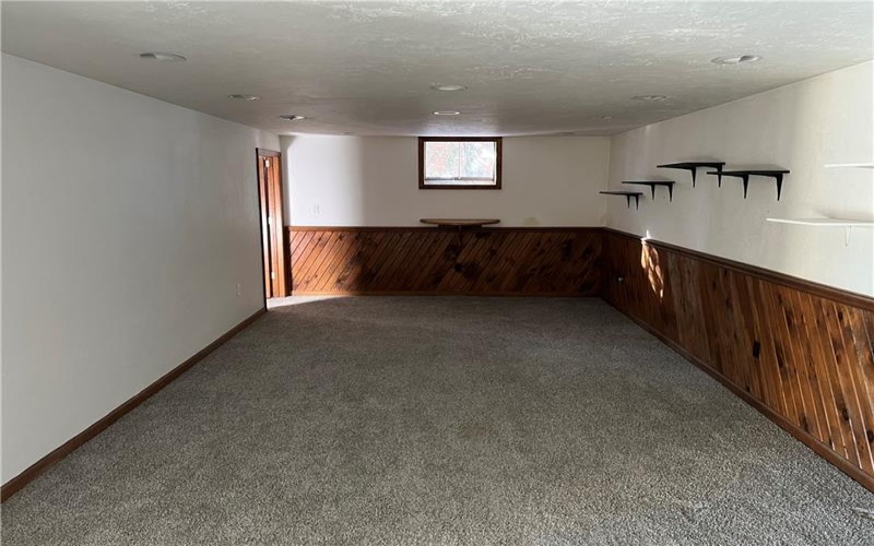 1014 Jefferson Ave, Jeannette, 15644, 3 Bedrooms Bedrooms, 10 Rooms Rooms,2.1 BathroomsBathrooms,Residential,For Sale,Jefferson Ave,1733730