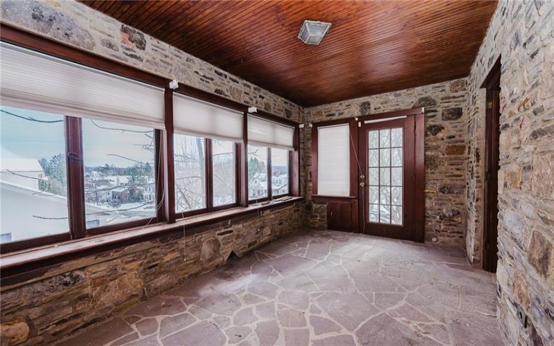 388 High St, Somerset, 15501, 3 Bedrooms Bedrooms, ,2 BathroomsBathrooms,Residential,For Sale,High St,1735232