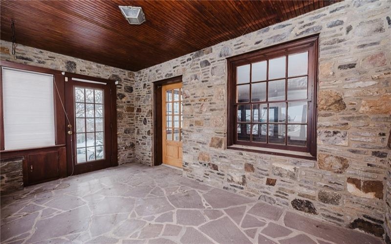 388 High St, Somerset, 15501, 3 Bedrooms Bedrooms, ,2 BathroomsBathrooms,Residential,For Sale,High St,1735232
