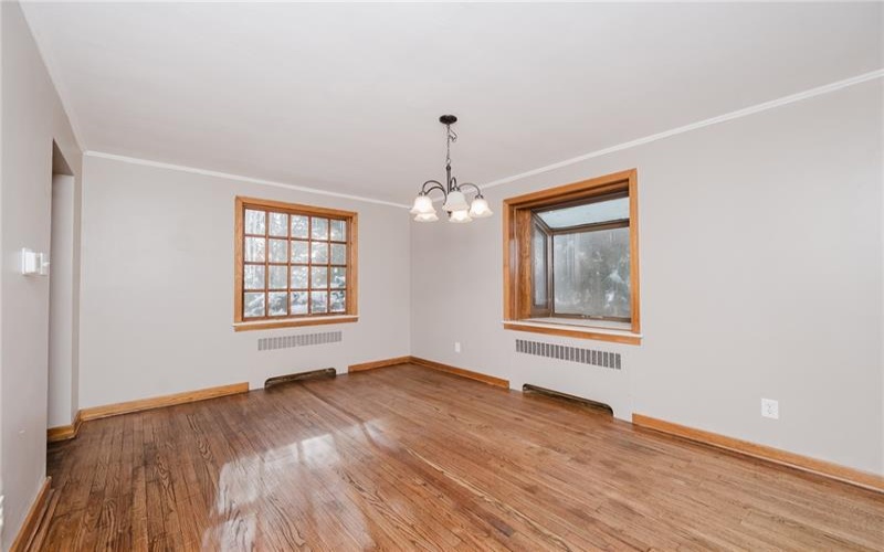 388 High St, Somerset, 15501, 3 Bedrooms Bedrooms, ,2 BathroomsBathrooms,Residential,For Sale,High St,1735232