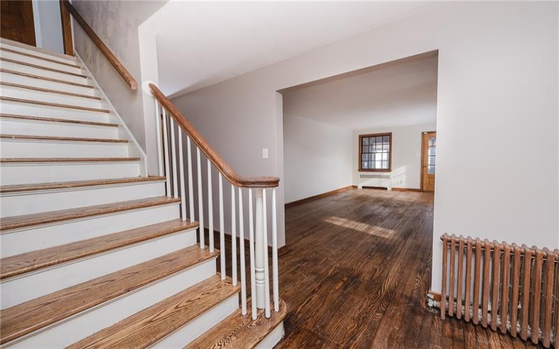 388 High St, Somerset, 15501, 3 Bedrooms Bedrooms, ,2 BathroomsBathrooms,Residential,For Sale,High St,1735232