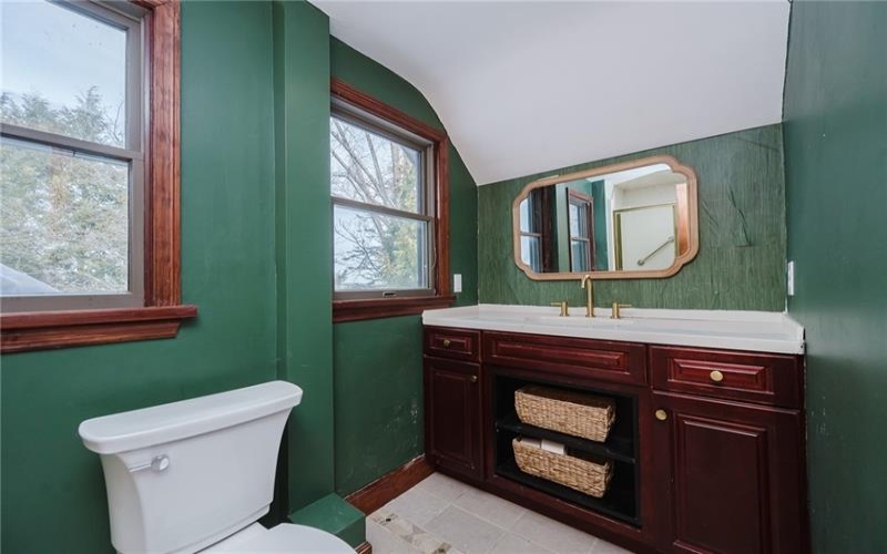 388 High St, Somerset, 15501, 3 Bedrooms Bedrooms, ,2 BathroomsBathrooms,Residential,For Sale,High St,1735232