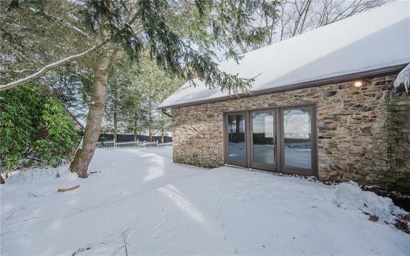 388 High St, Somerset, 15501, 3 Bedrooms Bedrooms, ,2 BathroomsBathrooms,Residential,For Sale,High St,1735232