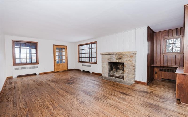 388 High St, Somerset, 15501, 3 Bedrooms Bedrooms, ,2 BathroomsBathrooms,Residential,For Sale,High St,1735232