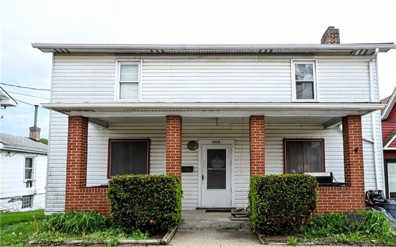 308 LINCOLN AVE, MCDONALD, 15057, 2 Bedrooms Bedrooms, 7 Rooms Rooms,2 BathroomsBathrooms,Residential,For Sale,LINCOLN AVE,1751786