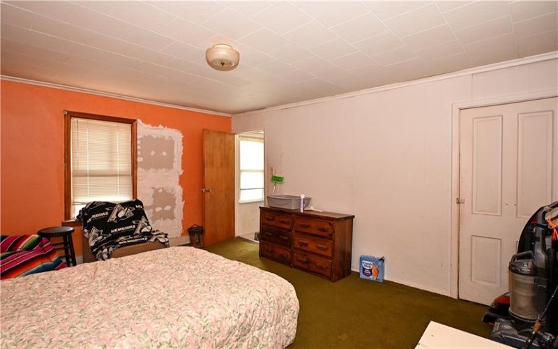 308 LINCOLN AVE, MCDONALD, 15057, 2 Bedrooms Bedrooms, 7 Rooms Rooms,2 BathroomsBathrooms,Residential,For Sale,LINCOLN AVE,1751786