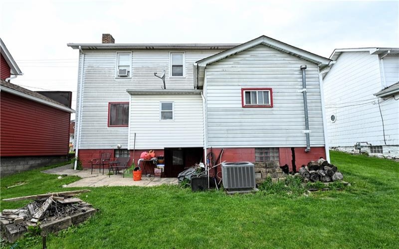 308 LINCOLN AVE, MCDONALD, 15057, 2 Bedrooms Bedrooms, 7 Rooms Rooms,2 BathroomsBathrooms,Residential,For Sale,LINCOLN AVE,1751786