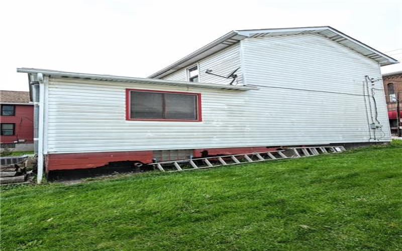 308 LINCOLN AVE, MCDONALD, 15057, 2 Bedrooms Bedrooms, 7 Rooms Rooms,2 BathroomsBathrooms,Residential,For Sale,LINCOLN AVE,1751786