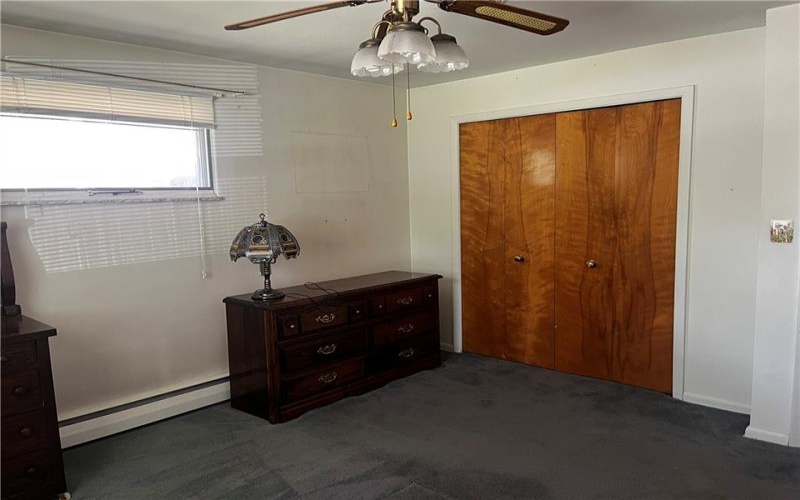 560 Sells Ln, Greensburg, 15601, 3 Bedrooms Bedrooms, 6 Rooms Rooms,1.1 BathroomsBathrooms,Residential,For Sale,Sells Ln,1751939