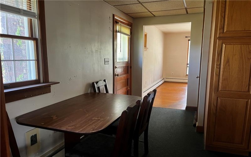 560 Sells Ln, Greensburg, 15601, 3 Bedrooms Bedrooms, 6 Rooms Rooms,1.1 BathroomsBathrooms,Residential,For Sale,Sells Ln,1751939
