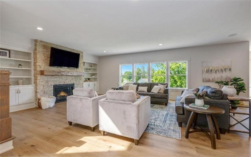 153 Wild Briar Drive, Venetia, 15361, 4 Bedrooms Bedrooms, 9 Rooms Rooms,2.1 BathroomsBathrooms,Residential,For Sale,Wild Briar Drive,1751811