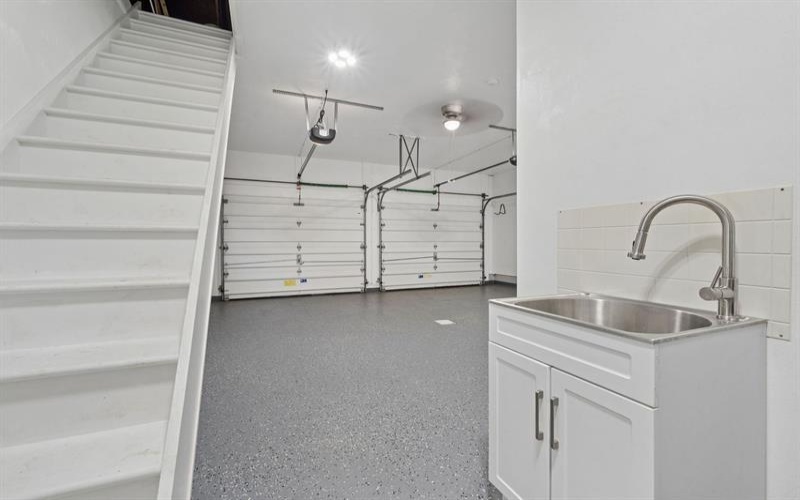 9470 Pembroke CIRCLE, Irwin, 15642, 4 Bedrooms Bedrooms, 12 Rooms Rooms,3.1 BathroomsBathrooms,Residential,For Sale,Pembroke,1751918