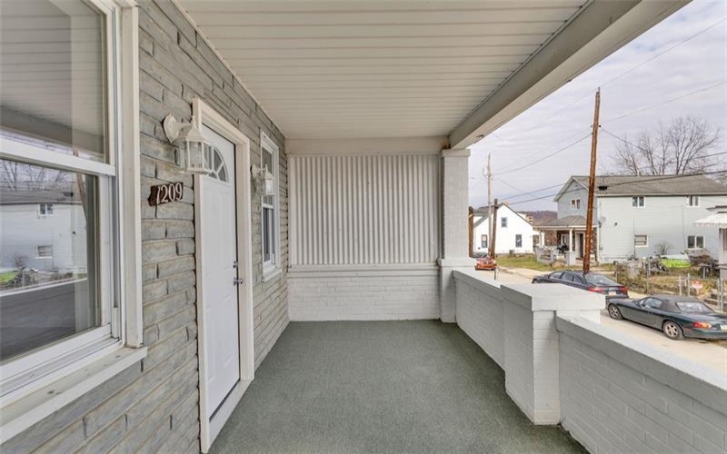 1209 Lower Meadow Ave, Charleroi, 15022, 3 Bedrooms Bedrooms, 6 Rooms Rooms,2 BathroomsBathrooms,Residential,For Sale,Lower Meadow Ave,1731258