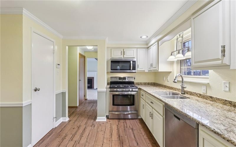 439 Manor Road, Delmont, 15626, 3 Bedrooms Bedrooms, 11 Rooms Rooms,2.2 BathroomsBathrooms,Residential,For Sale,Manor Road,1742426