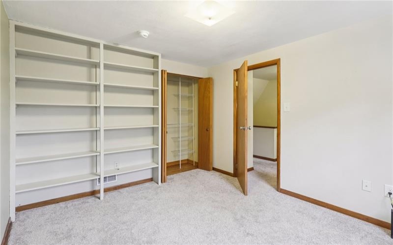439 Manor Road, Delmont, 15626, 3 Bedrooms Bedrooms, 11 Rooms Rooms,2.2 BathroomsBathrooms,Residential,For Sale,Manor Road,1742426