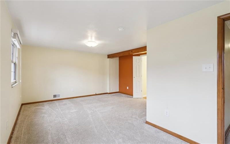439 Manor Road, Delmont, 15626, 3 Bedrooms Bedrooms, 11 Rooms Rooms,2.2 BathroomsBathrooms,Residential,For Sale,Manor Road,1742426