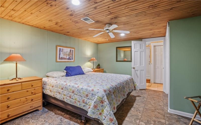 1697 Peninsula Drive, Central City, 15926, 5 Bedrooms Bedrooms, 10 Rooms Rooms,3 BathroomsBathrooms,Residential,For Sale,Peninsula Drive,1743364
