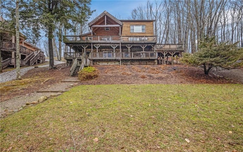 1697 Peninsula Drive, Central City, 15926, 5 Bedrooms Bedrooms, 10 Rooms Rooms,3 BathroomsBathrooms,Residential,For Sale,Peninsula Drive,1743364