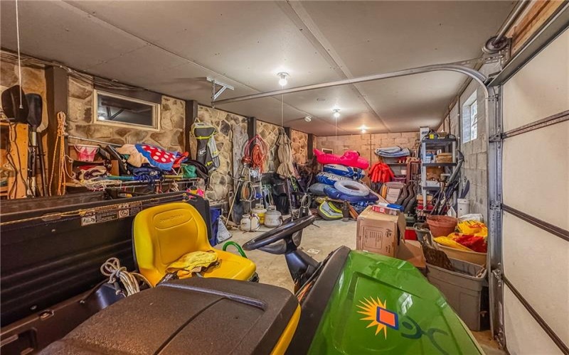 1697 Peninsula Drive, Central City, 15926, 5 Bedrooms Bedrooms, 10 Rooms Rooms,3 BathroomsBathrooms,Residential,For Sale,Peninsula Drive,1743364