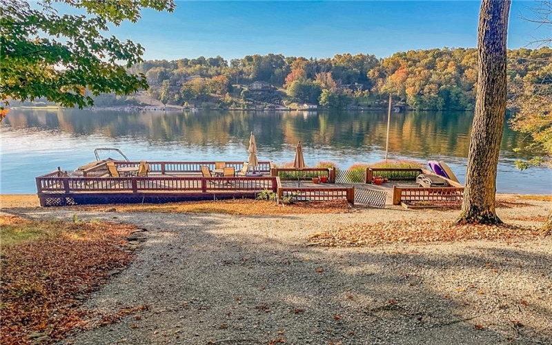 1697 Peninsula Drive, Central City, 15926, 5 Bedrooms Bedrooms, 10 Rooms Rooms,3 BathroomsBathrooms,Residential,For Sale,Peninsula Drive,1743364
