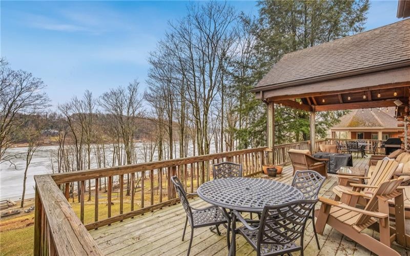 1697 Peninsula Drive, Central City, 15926, 5 Bedrooms Bedrooms, 10 Rooms Rooms,3 BathroomsBathrooms,Residential,For Sale,Peninsula Drive,1743364