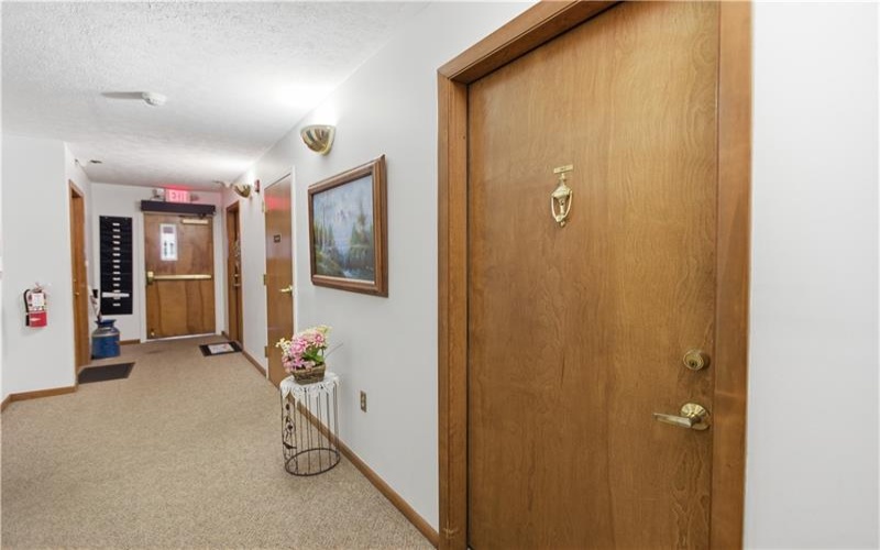 503 Clubhouse Dr, Washington, 15301, 2 Bedrooms Bedrooms, 6 Rooms Rooms,1.1 BathroomsBathrooms,Residential,For Sale,Clubhouse Dr,1746444