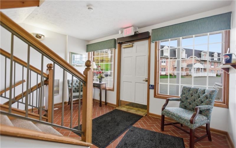 503 Clubhouse Dr, Washington, 15301, 2 Bedrooms Bedrooms, 6 Rooms Rooms,1.1 BathroomsBathrooms,Residential,For Sale,Clubhouse Dr,1746444