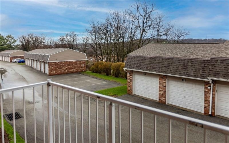 503 Clubhouse Dr, Washington, 15301, 2 Bedrooms Bedrooms, 6 Rooms Rooms,1.1 BathroomsBathrooms,Residential,For Sale,Clubhouse Dr,1746444