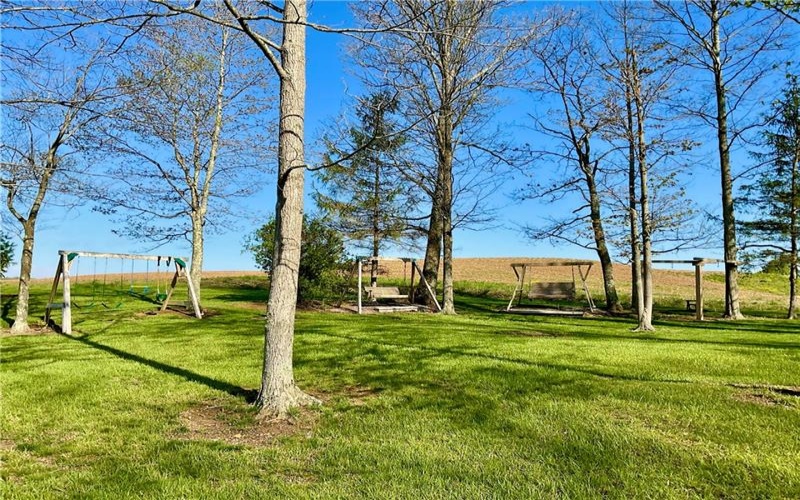 446 Saddle Road, Somerset, 15501, 4 Bedrooms Bedrooms, 10 Rooms Rooms,3 BathroomsBathrooms,Residential,For Sale,Saddle Road,1751731