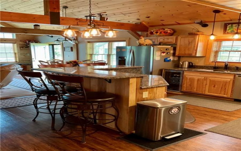 446 Saddle Road, Somerset, 15501, 4 Bedrooms Bedrooms, 10 Rooms Rooms,3 BathroomsBathrooms,Residential,For Sale,Saddle Road,1751731