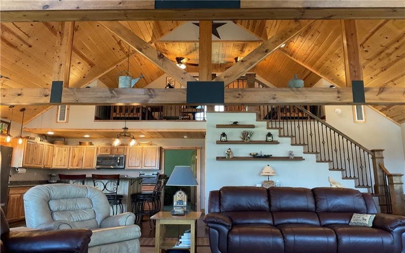 446 Saddle Road, Somerset, 15501, 4 Bedrooms Bedrooms, 10 Rooms Rooms,3 BathroomsBathrooms,Residential,For Sale,Saddle Road,1751731