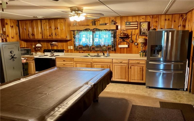 446 Saddle Road, Somerset, 15501, 4 Bedrooms Bedrooms, 10 Rooms Rooms,3 BathroomsBathrooms,Residential,For Sale,Saddle Road,1751731