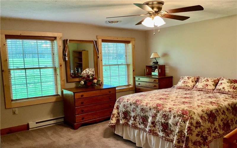 446 Saddle Road, Somerset, 15501, 4 Bedrooms Bedrooms, 10 Rooms Rooms,3 BathroomsBathrooms,Residential,For Sale,Saddle Road,1751731