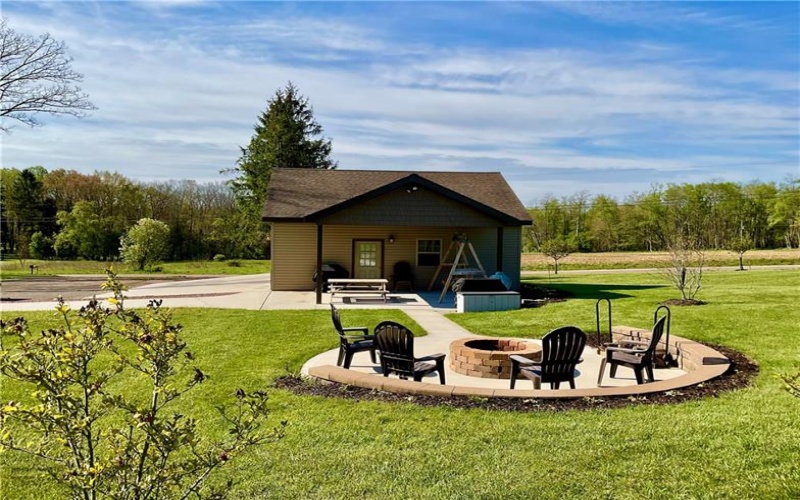 446 Saddle Road, Somerset, 15501, 4 Bedrooms Bedrooms, 10 Rooms Rooms,3 BathroomsBathrooms,Residential,For Sale,Saddle Road,1751731