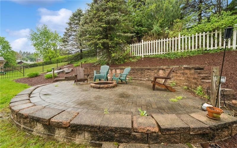 5056 Cypress Dr, Murrysville, 15668, 4 Bedrooms Bedrooms, ,2.1 BathroomsBathrooms,Residential,For Sale,Cypress Dr,1751926