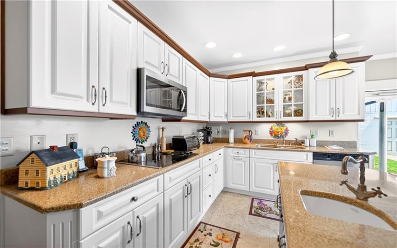 1874 National Pike, Scenery Hill, 15360, 4 Bedrooms Bedrooms, ,1.1 BathroomsBathrooms,Farm-acreage-lot,For Sale,House, Garages, Horse Barn,National Pike,1751976