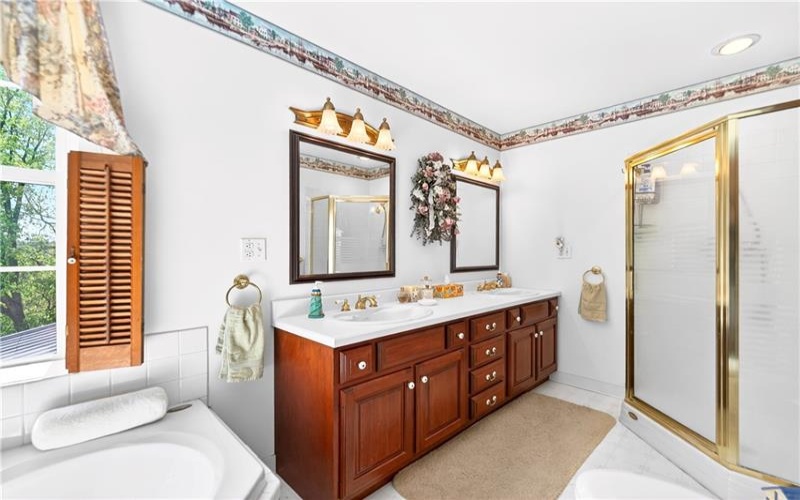 1874 National Pike, Scenery Hill, 15360, 4 Bedrooms Bedrooms, ,1.1 BathroomsBathrooms,Farm-acreage-lot,For Sale,House, Garages, Horse Barn,National Pike,1751976