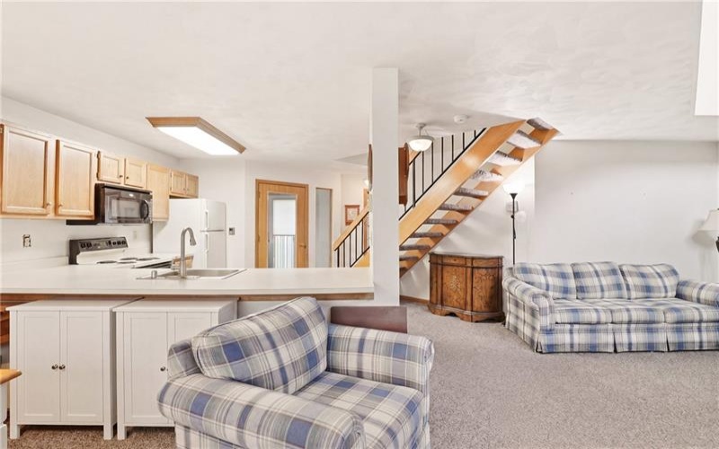1627 Snowfield Way, Hidden Valley, 15502, 3 Bedrooms Bedrooms, ,2 BathroomsBathrooms,Residential,For Sale,Snowfield Way,1752066