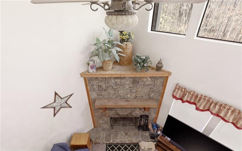 1627 Snowfield Way, Hidden Valley, 15502, 3 Bedrooms Bedrooms, ,2 BathroomsBathrooms,Residential,For Sale,Snowfield Way,1752066
