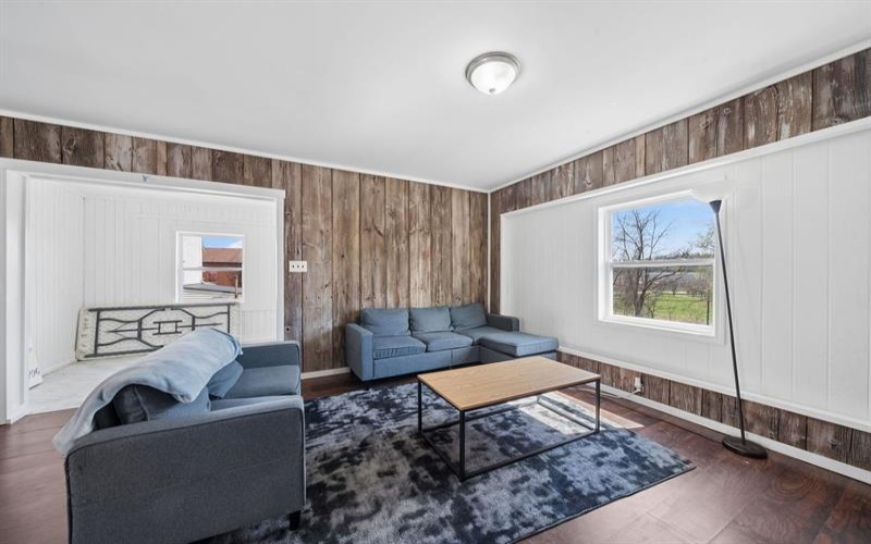 932 Gaskill AVENUE, Jeannette, 15644, 2 Bedrooms Bedrooms, ,2 BathroomsBathrooms,Residential,For Sale,Gaskill,1752114