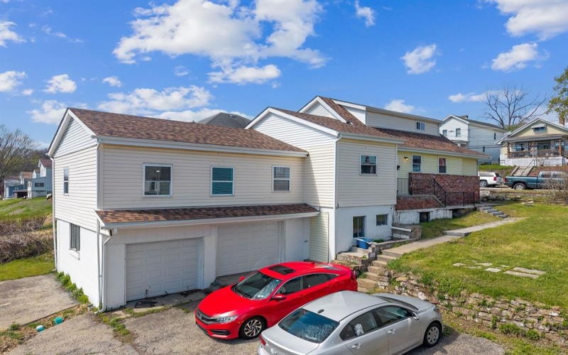 932 Gaskill AVENUE, Jeannette, 15644, 2 Bedrooms Bedrooms, ,2 BathroomsBathrooms,Residential,For Sale,Gaskill,1752114