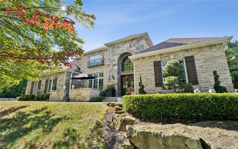 2080 Saint Ann Common, Irwin, 15642, 4 Bedrooms Bedrooms, 13 Rooms Rooms,3.2 BathroomsBathrooms,Residential,For Sale,Saint Ann Common,1738314