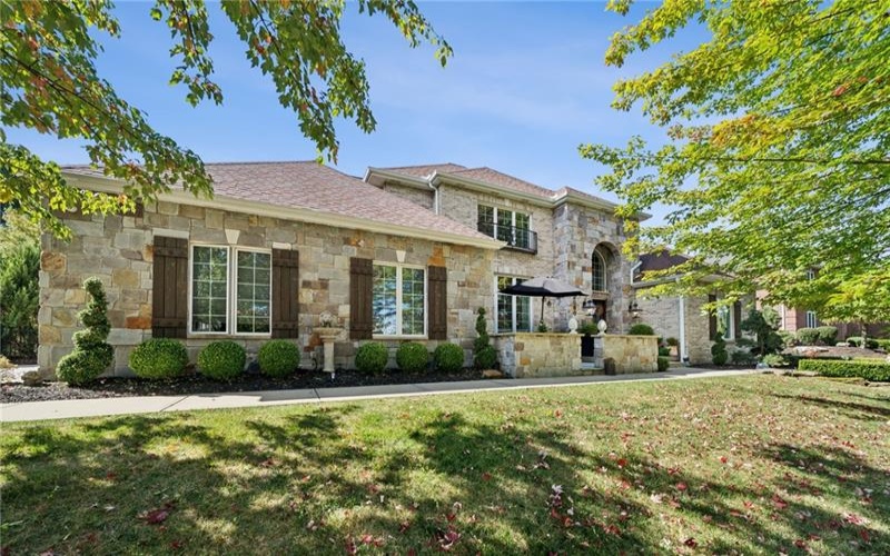 2080 Saint Ann Common, Irwin, 15642, 4 Bedrooms Bedrooms, 13 Rooms Rooms,3.2 BathroomsBathrooms,Residential,For Sale,Saint Ann Common,1738314
