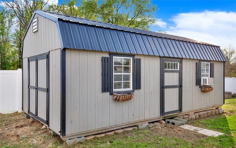 667 Old Frame Rd, Smithfield, 15478, 4 Bedrooms Bedrooms, ,2.1 BathroomsBathrooms,Residential,For Sale,Old Frame Rd,1751796