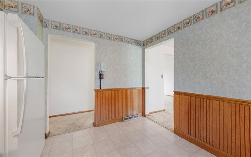 102 Kenneth Dr, Delmont, 15626, 3 Bedrooms Bedrooms, 10 Rooms Rooms,1.2 BathroomsBathrooms,Residential,For Sale,Kenneth Dr,1752035