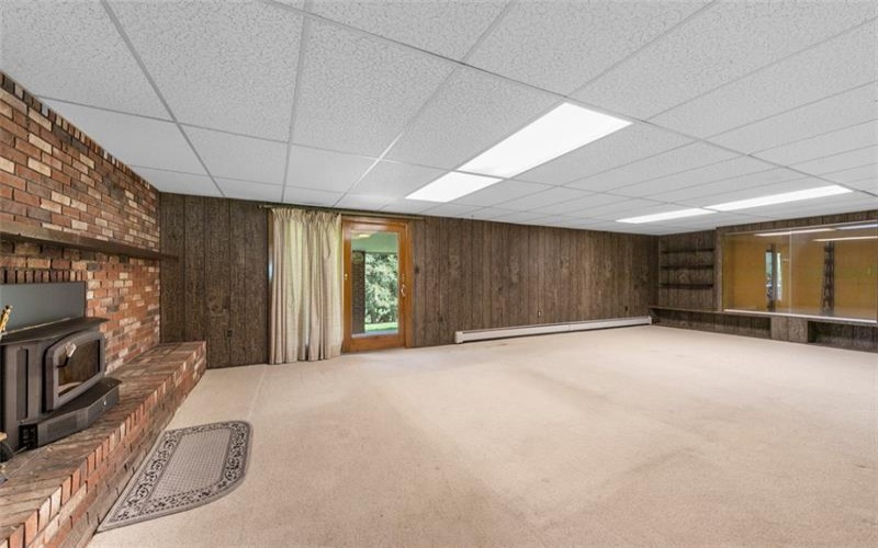 102 Kenneth Dr, Delmont, 15626, 3 Bedrooms Bedrooms, 10 Rooms Rooms,1.2 BathroomsBathrooms,Residential,For Sale,Kenneth Dr,1752035
