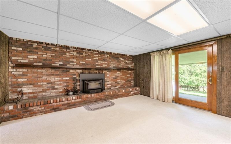 102 Kenneth Dr, Delmont, 15626, 3 Bedrooms Bedrooms, 10 Rooms Rooms,1.2 BathroomsBathrooms,Residential,For Sale,Kenneth Dr,1752035