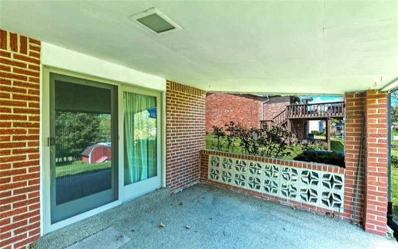 102 Kenneth Dr, Delmont, 15626, 3 Bedrooms Bedrooms, 10 Rooms Rooms,1.2 BathroomsBathrooms,Residential,For Sale,Kenneth Dr,1752035