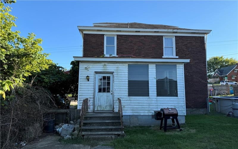 1413 Summit Ave, Monessen, 15062, 4 Bedrooms Bedrooms, 8 Rooms Rooms,1 BathroomBathrooms,Residential,For Sale,Summit Ave,1752178