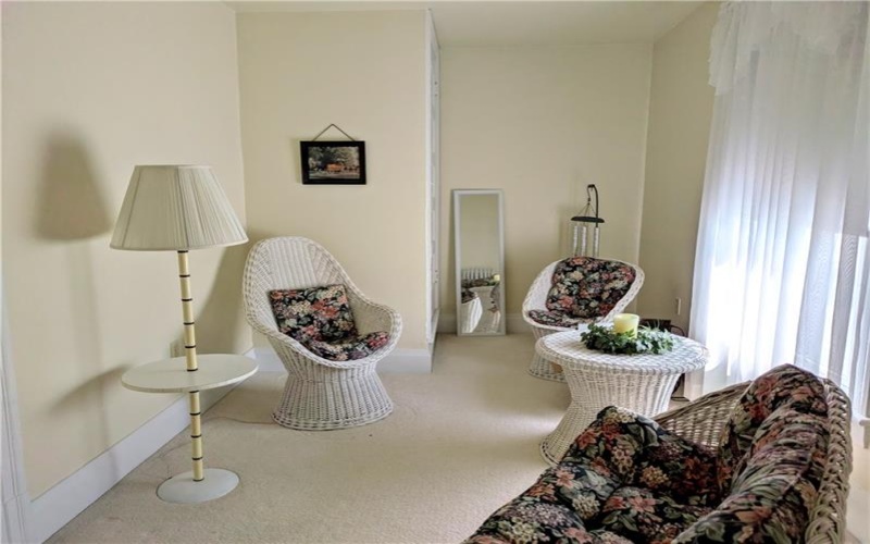 706 Parker Ave, Scottdale, 15683, 4 Bedrooms Bedrooms, 9 Rooms Rooms,1.1 BathroomsBathrooms,Residential,For Sale,Parker Ave,1752212